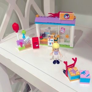 Lego Friends Delivery Kit (41310) with instructions